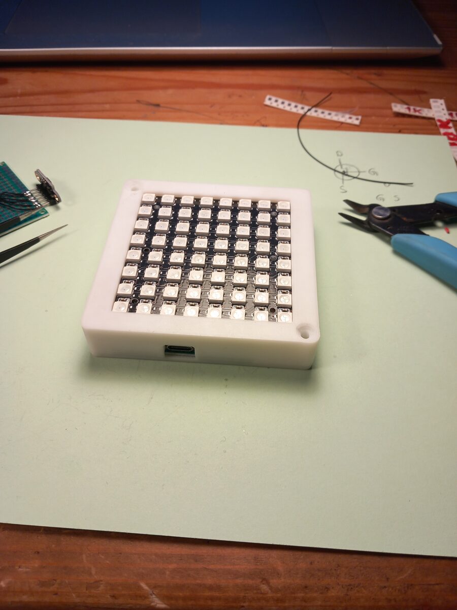 LED-Feld im Gehäuse
